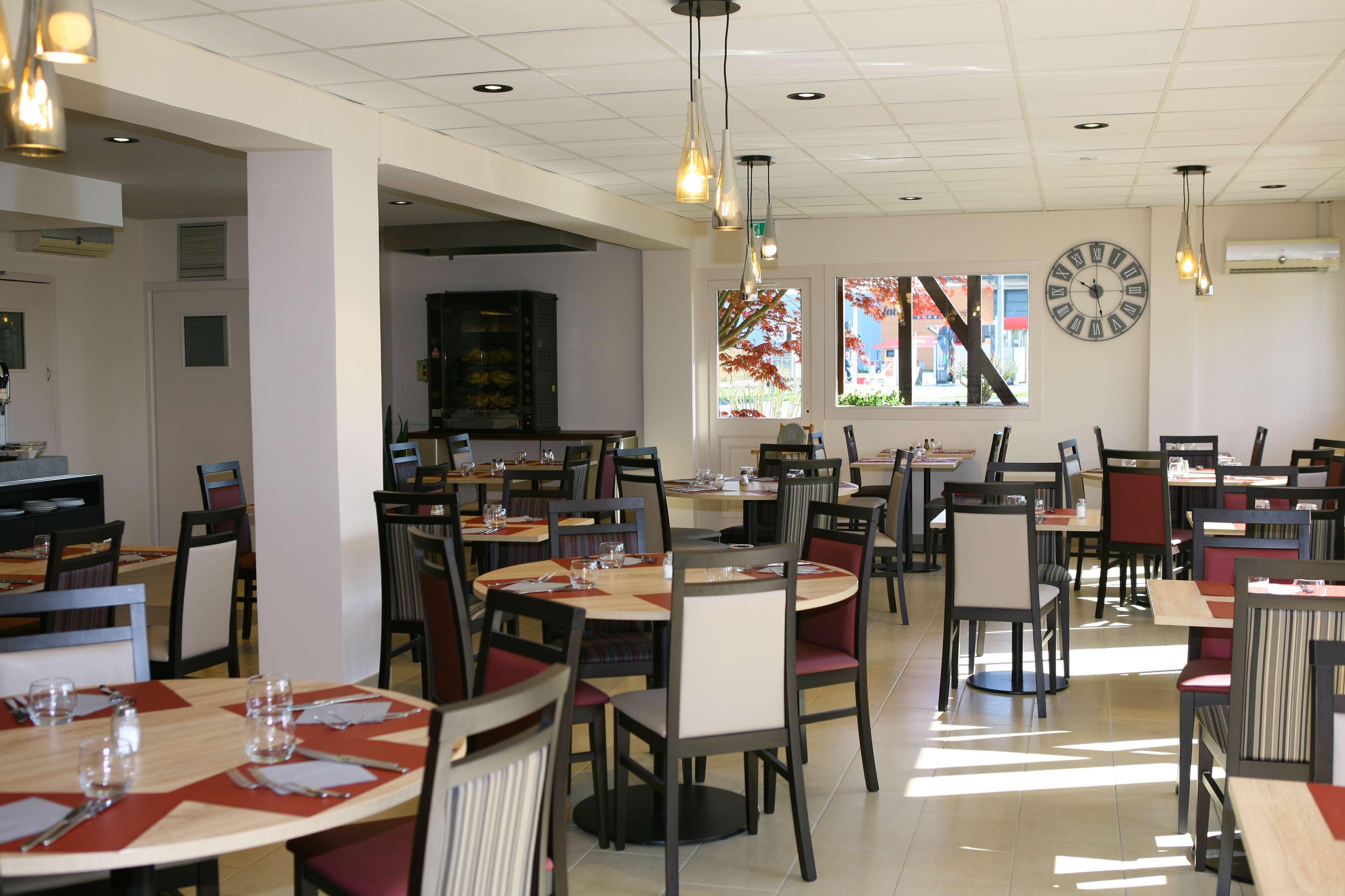 Kyriad Châteauroux Екстериор снимка